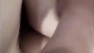 Được thg bạn cạo lông lồn, Con bạn Cho Liếm Dâm Thủy djt nhau sướng vl