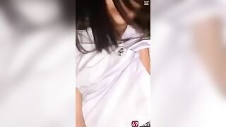 Bé nữ sinh trong bộ đồng phục trường trốn học đi nhà nghỉ tuổi này mà em dâm quá 2