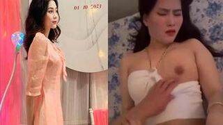 Sex Uyên Em Gái Cà Mau Làm Tình Cùng Bạn Trai Rên Đã Tai