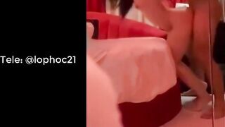 Dùng sex toy dập nát lồn em