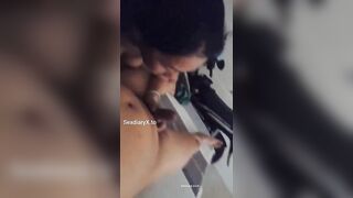 MBBG già rồi mà vẫn thèm mút kem nóng