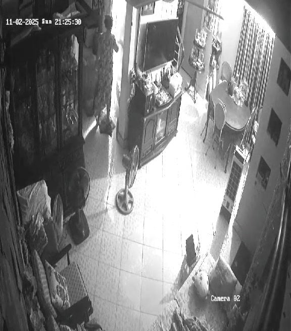 Hack camera 9