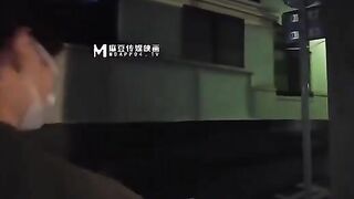 Sáng thì địt chồng chiều thì bị giang hồ bắt cóc hấp dâm tập thể bạo dâm nát lồn