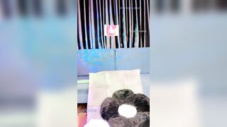 Em idol MMlive buom_to livestream show lồn vú để tìm trai về chịch cho sướng cái lồn