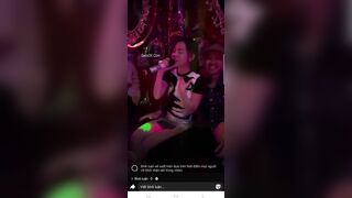 Sex Chu Thanh Huyền Làm Quán Karaoke Vợ Quang Hải Hát Vạn Người Mê