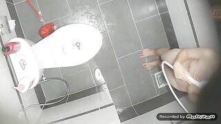 Ql em gái xinh tắn