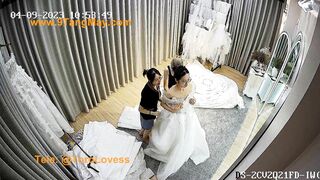 Ql buổi thử váy cưới