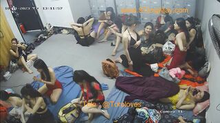 Ql phòng ngủ tập thể các c em 8