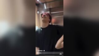 Shock, Trend Tiktok cho bạn Trai Bóp Vú Sờ Lồn liếm Ti ở Âu Mỹ