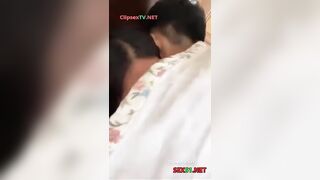 Mới học xong đã ở chung cùng thằng bạn hở ra là địt vú lồn non siêu dâm