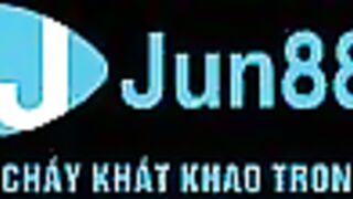 Quay lén đứa cháu gái hàng xóm tắm vú to lồn non
