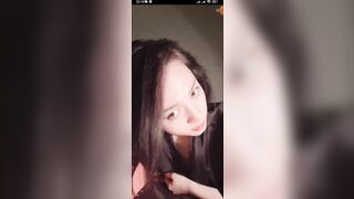 Bigo những pha lộ vú của các em IDOL