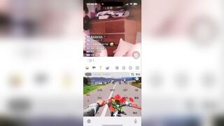 Sex Hot Douyin Live Bạn Trai Móc Lồn Nhầm Ứng Dụng