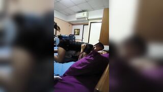 Thằng em khốn nạn anh trai đi làm là lẻn vào phòng chi dâu vuốt ve gạ địt vú to