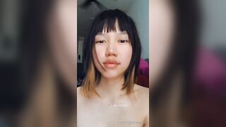 Teen Châu Á cặp vú to khủng trắng hồng