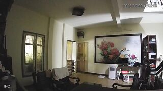 Idol Tiktoker Htuoi05 lộ clip Khoả thân Thủ dâm ở Nhà bắn nước
