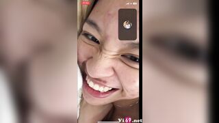 E Hà my ka8 Lên Đà Lạt còn Chát sex Móc Lồn public gửi trai
