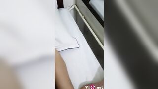 Cô em họ mút cu anh trai sau khi li hôn với ck vô sinh