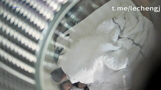 Đặt camera quay lén trg khách sạn phát hiện 2 em học sinh mới lớn tập địt còn cosplay