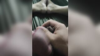 Thanh niên thèm bú lồn thủ dâm trên võng