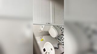 Quay lén e giáo viên mới vào làm