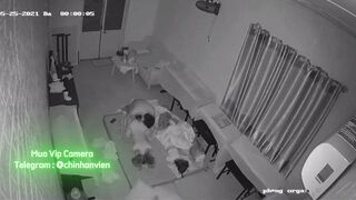 Hack Camera Nửa Đêm Nứng Đè Vợ Dâm Ra Địt