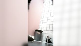 Quay lén gái đi đái tập 26