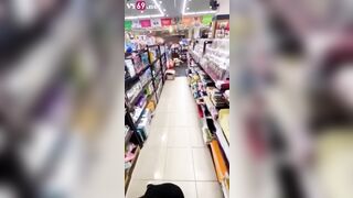 Đưa bé nữ sinh đi nhà sách còn bắt em cởi đồ bú cu giữa cửa hàng