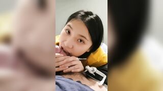 vừa len phòng em đã lao vào ngấu nghiến con cặc khủng của anh