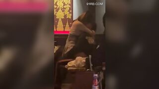 Dạo đầu rõ lâu mà lúc chịch em không dám cưỡi mạnh sợ anh xuất tinh sớm