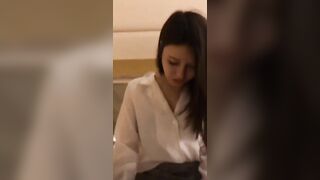 tranh thủ giờ nghỉ trưa cùng bé nhân viên văn phòng cùng cty