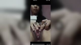 Nứng lồn thủ dâm 4
