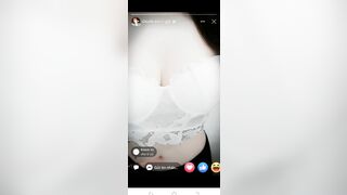 Em Chu thị Vân với sở thích khoe vú trên story