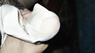 Mới trộm được cái quần lót em chúng nhà trọ.ve thủ dâm