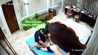 Hack Camera Con Học Bài Bố Mẹ Làm Tình Bên Cạnh