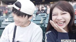 Idol phim sex trung quốc giao lưu hẹn hò với fan rồi địt public trong sở thú