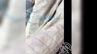 Đg nằm nghỉ ngơi thì bất ngờ c dâu vào phòng đè ra bú cu nên phải vụng trộm vs c