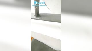 Lén địt nhau ở cầu thang công ty bị quáy lén bị phát hiện mà vẫn địt