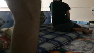 vụng trộm cùng chị gái làm công nhân xa chồng