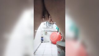 Con gái riêng của vợ gạ dượng địt loạn luân