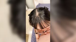 Người nhỏ mà vú em to tròn quá không muốn anh quay phim mà lúc nào cũng cười tươi 2