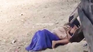 Quay lén 2 em sinh viên địt nhau ở bãi cát dâm đãng kích thích siêu dâm