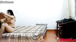 Gọi gái dâm về tận nhà địt cho sướng lén quay bideo lại làm kỉ niệm
