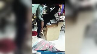 Chồng phát hiện vợ mình lén ngoại tình địt nhau dâm đãng kích thích