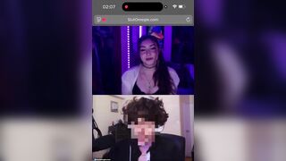 Teen show vú cho trai lạ trên omegle