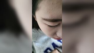 Em học sinh học bú cu vú to bắn tinh vào mồm dâm đãng kích thích