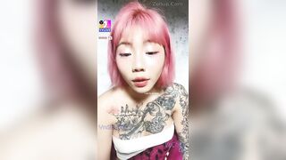 Tracy MMLive cho nàng dâm chơi xăm trổ livestream show lồn hồng cực chất P1
