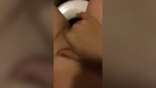 Nữ sinh Phương Thảo: Con Đĩ Phương Thảo quy clip thủ dâm gửi cấp trên