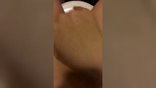 Nữ sinh Phương Thảo: Con Đĩ Phương Thảo quy clip thủ dâm gửi cấp trên