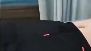 Em gái đi khám bệnh bị bác sĩ quay lén vú to hàng ngon